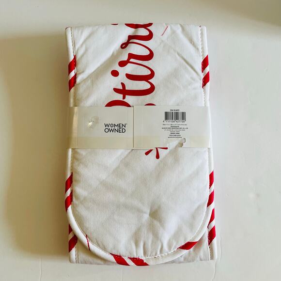 Target Christmas Tree Ceramic Stacking Measuring Cups & Double Oven Mitt - Picture 5 of 5